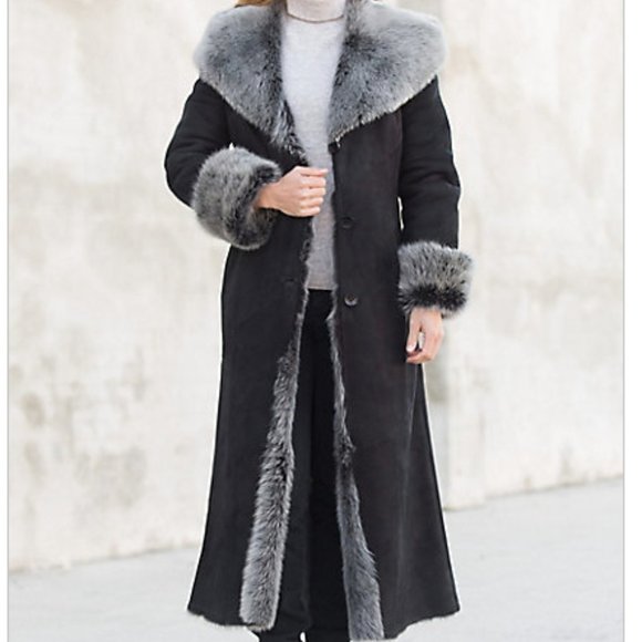 Women's Full-Length Hooded Sheepskin Coat - Picture 2 of 6